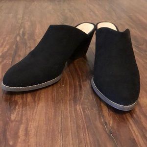 Black Mules